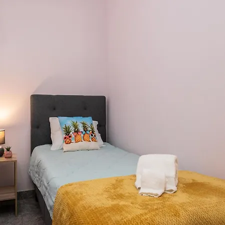 Akisol Beach Ii Apartment